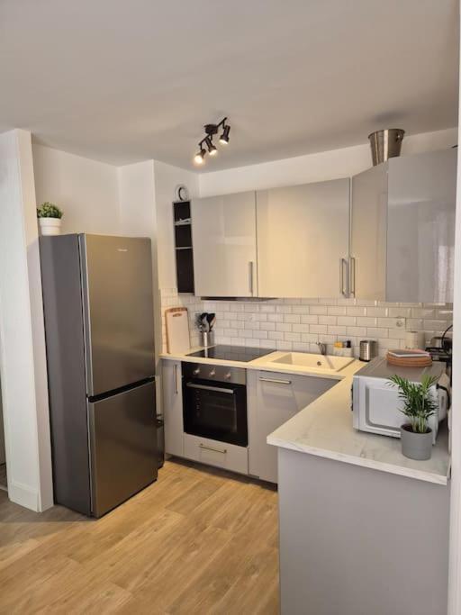 Appartement T2 - Hyeres Gare Εξωτερικό φωτογραφία